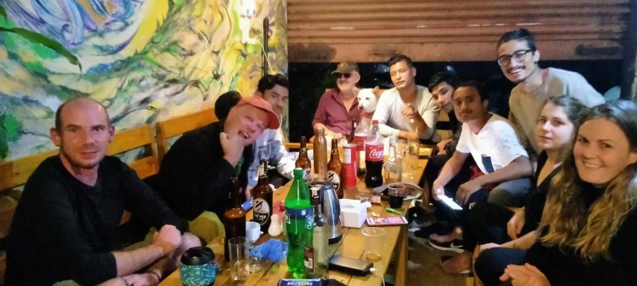 Pokhara Metro Eco Hotel Ngoại thất bức ảnh
