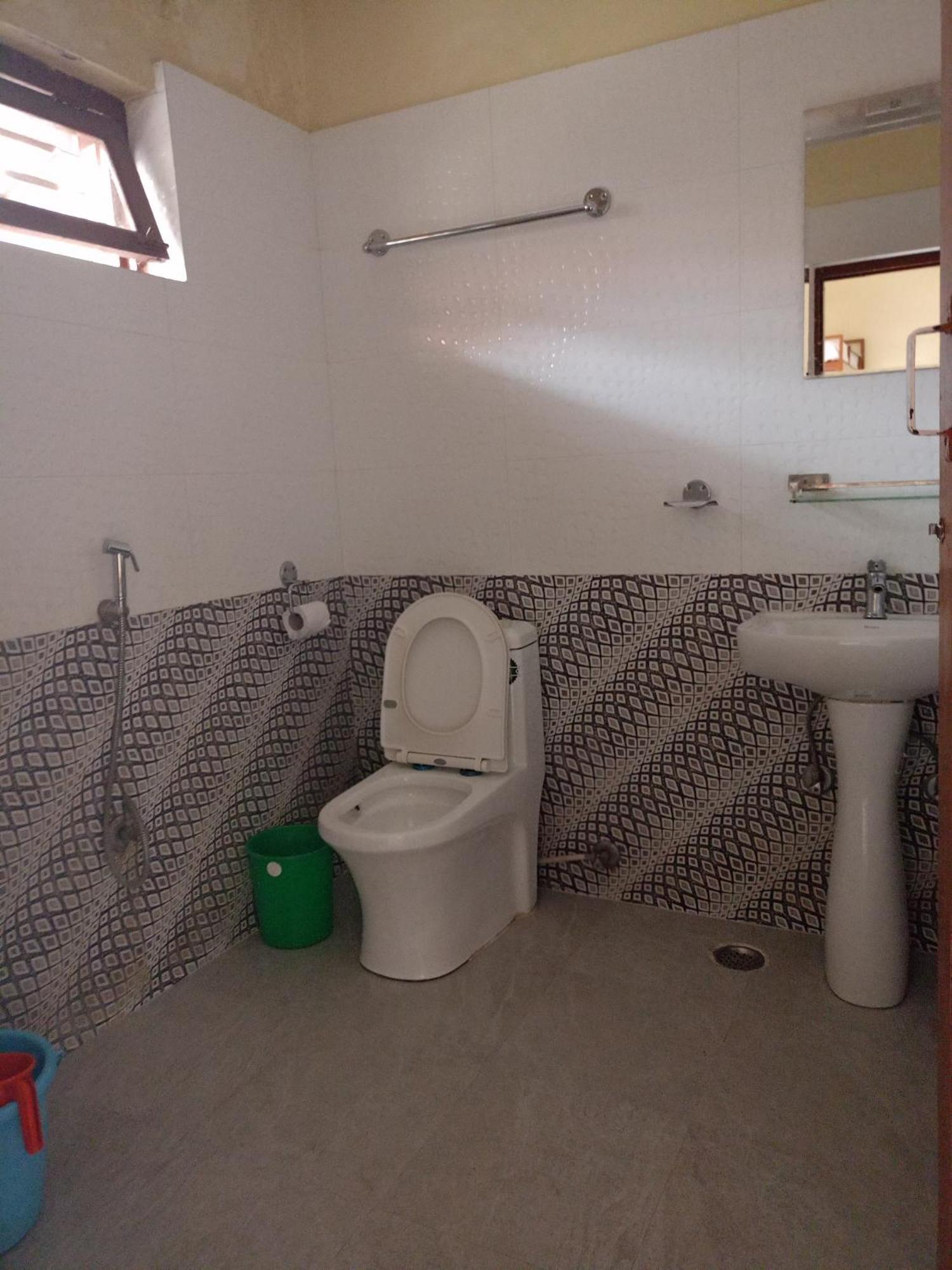 Pokhara Metro Eco Hotel Phòng bức ảnh