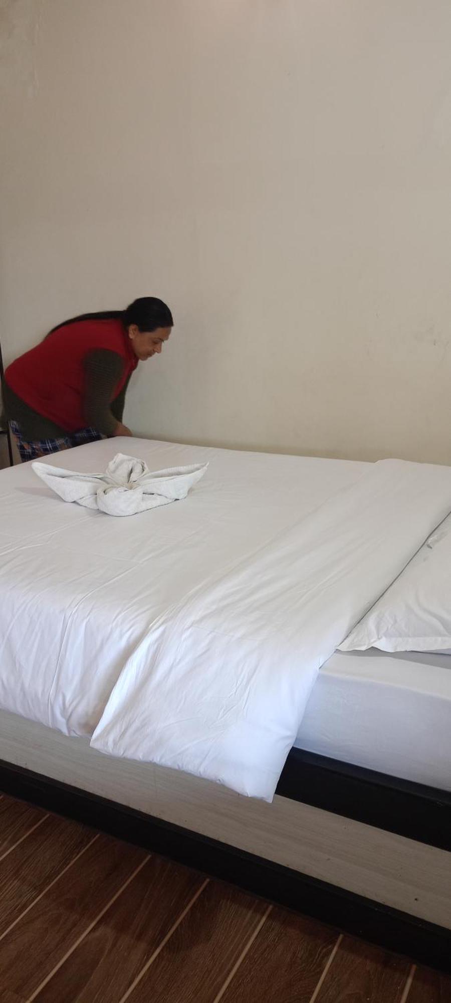 Pokhara Metro Eco Hotel Phòng bức ảnh
