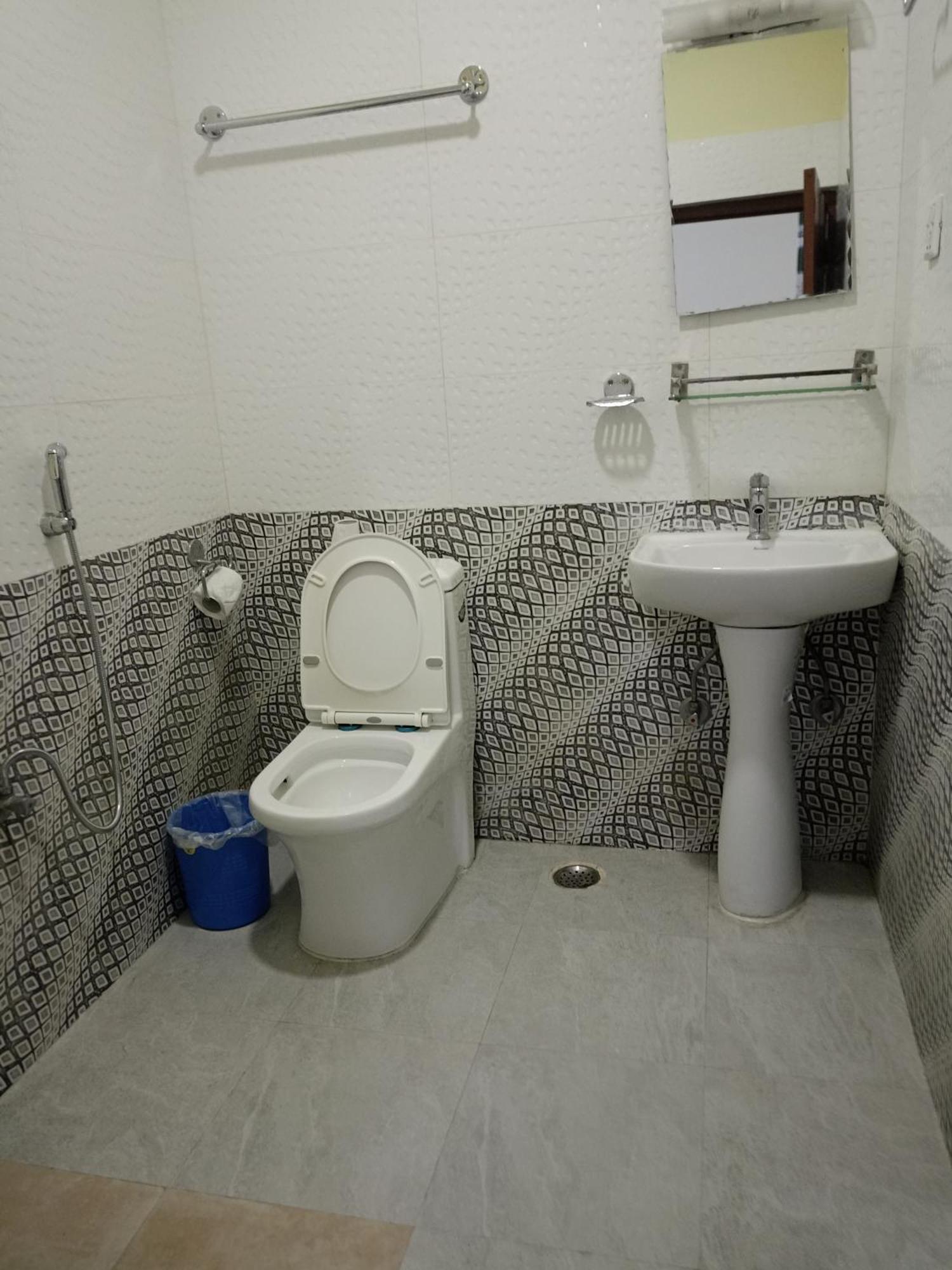 Pokhara Metro Eco Hotel Phòng bức ảnh