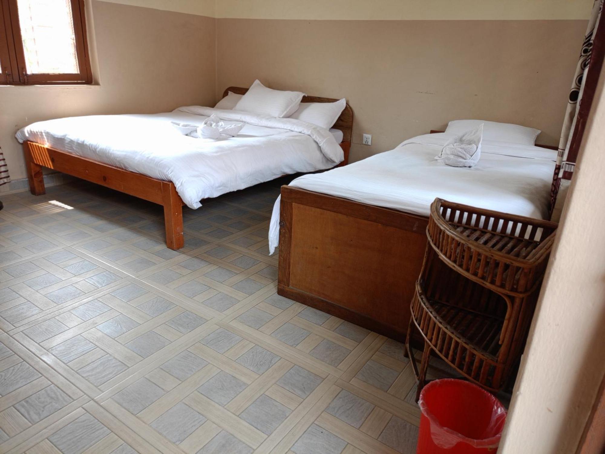 Pokhara Metro Eco Hotel Ngoại thất bức ảnh