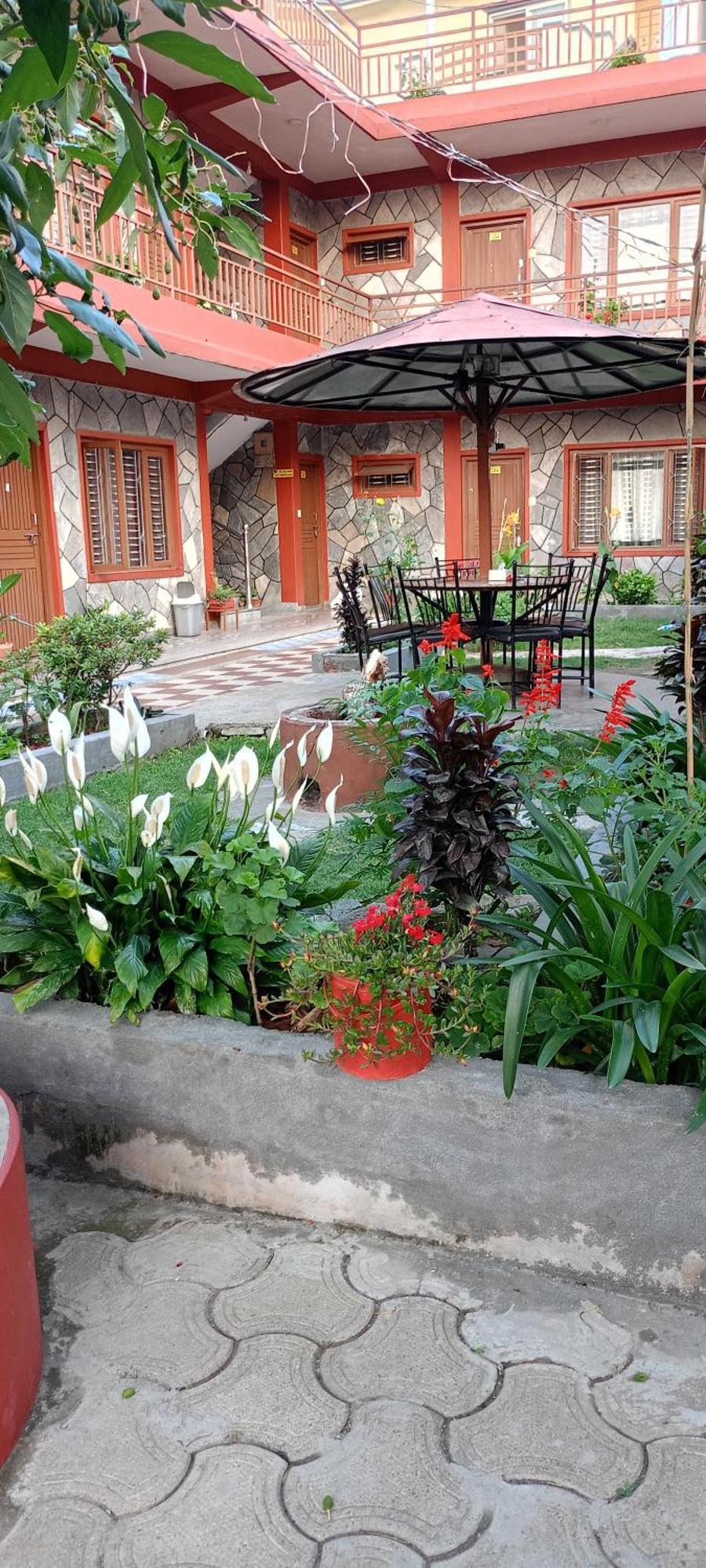 Pokhara Metro Eco Hotel Phòng bức ảnh